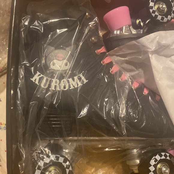 Dolls kill kruomi skates - Picture 2 of 4